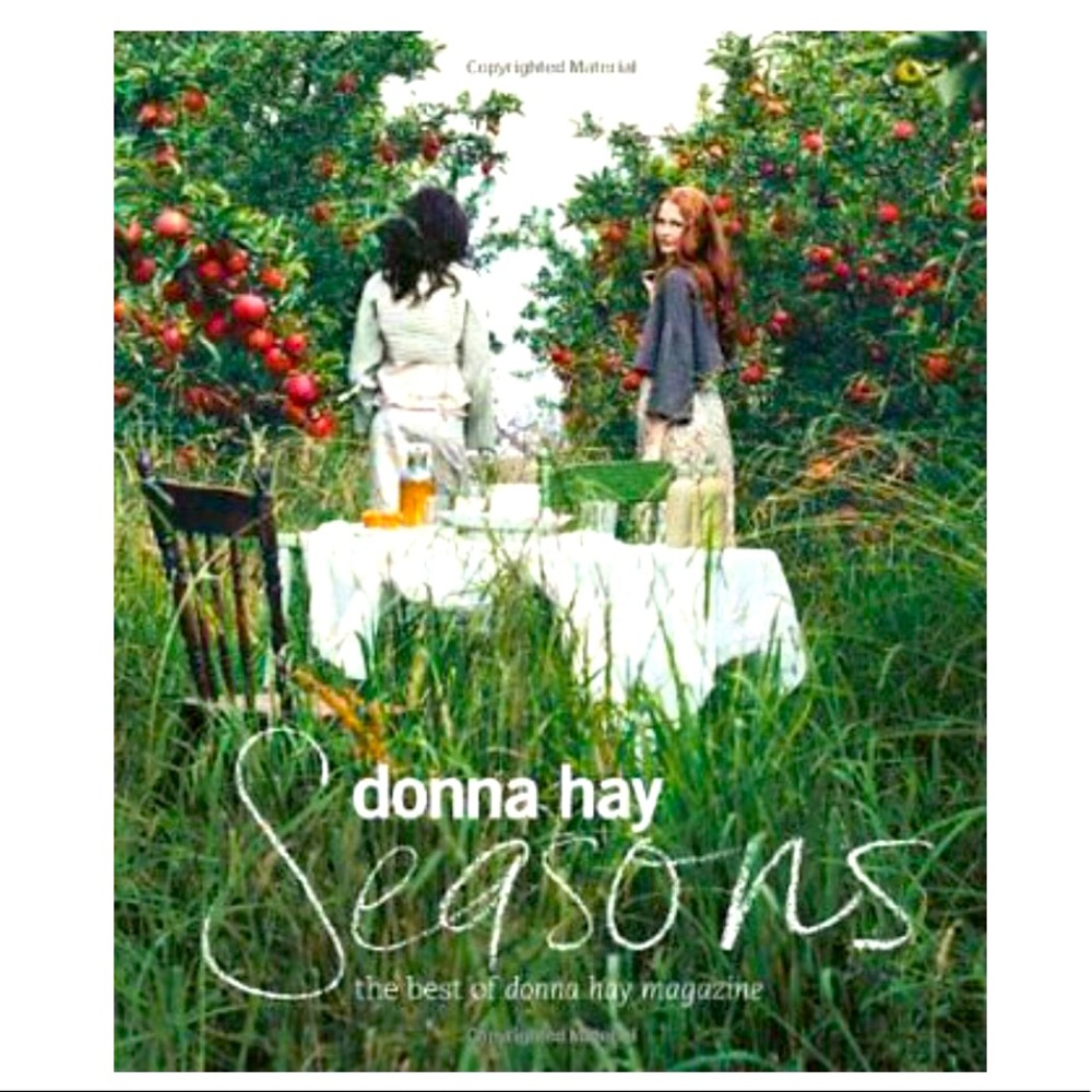 Donna Hay Seasons: The Best of Donna Hay Magazine Paperback